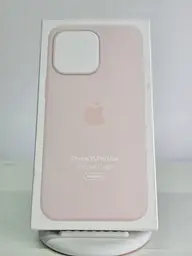 Оригінальний силіконовий чохол для iPhone 15 Pro Max Apple Silicone Case with MagSafe Light Pink MT1M3ZM/A - мініатюра 7