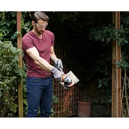 Кутова шліфмашина Black+Decker BEG120 [119581] - мініатюра 6