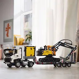 Конструктор LEGO Technic Вантажівка Volvo FMX і Електричний екскаватор EC230, 2274 деталей (42175) - мініатюра 4
