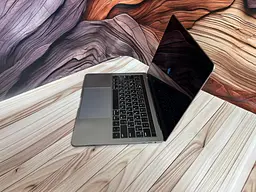 Ноутбук Apple MacBook Pro 13" i7-8559U/16/251 (C02Y40RUJHD2) Б/в - мініатюра 3