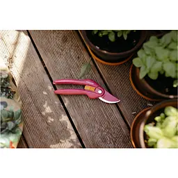 Площинний секатор Fiskars Inspiration Pruner Bypass Ruby P26 (1003657) - мініатюра 9