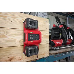 Зарядний пристрій MILWAUKEE, M18 MDBSC DUAL SUPER CHARGER (на 2 акумулятори) - мініатюра 3