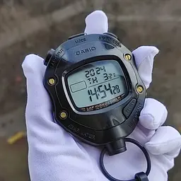 Годинник Casio HS-80TW-1EF - мініатюра 2