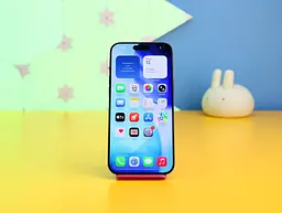 Смартфон Apple iPhone 16 Pro Max 256GB Black Titanium (MYWV3) Б/У [174119] - мініатюра 2