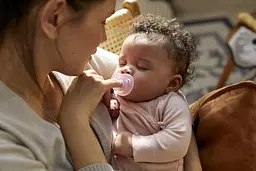 Пустушка силіконова Philips Avent Soothie для новонароджених, 0-6 місяців, рожевий, 2 шт. (SCF099/22) - мініатюра 11