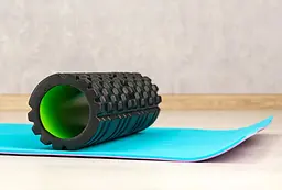 Масажний ролик (роллер) Power System PS-4050 Fitness Foam Roller Black/Green (33x15см) (PS-4050_Green) - мініатюра 3