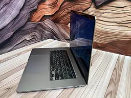 Ноутбук Apple MacBook Pro 16" i9-9880H/32GB/1TB (C02ZP4W2MD6T) Б/в - мініатюра 3