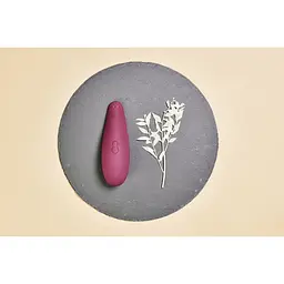 Лубрикант Womanizer Classic 2 + 50 мл- Інноваційний вакуумний стимулятор клітора, 14.8х4.8 см бордовий - мініатюра 18