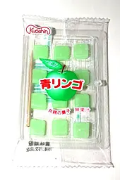 Японські жувальні цукерки Kyoushin Green Apple Mochi Candy 15г - мініатюра 5