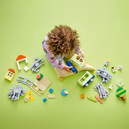 Конструктор LEGO DUPLO Інтерактивний пригодницький потяг 57 деталей (10427) - мініатюра 4