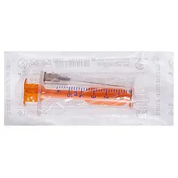 Шприц ін'єкційний TiraMed 5 мл 3-х компонентний з голками 22G, 21G (0.7 х 38 мм, 0.8х 38 мм)