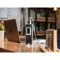 Портативний зарядний пристрій Shargeek Transparent Prism 170 із прозорим дизайном - мініатюра 2