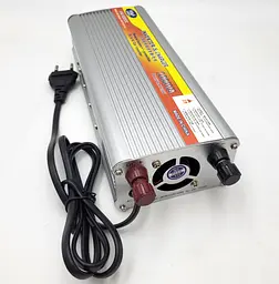 Перетворювач напруги 2000 W 12 V-220 V автомобільний інвертор з функцією заряджання акумулятора 20 A модифікована синусоїда SUNCHONGLIC 2000 Вт - мініатюра 4