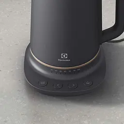 Електрочайник Electrolux E7K1-6BP 1.7 л (00000021038) - мініатюра 3