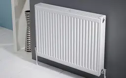 Радіатор сталевий Korado 22K 600x600 мм бічне підключення Білий 30412 - мініатюра 3