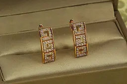 Сережки Xuping Jewelry Спартак 1,8 см золотисті