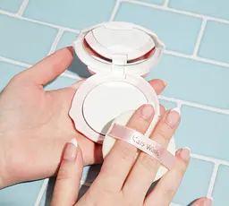 Пудра компактна Tony Moly Cats Wink Clear Pact Translucent, 11 г - мініатюра 4