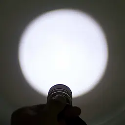 Налобний ліхтар LED T6 із вбудованим акумулятором 2*18650 Bailong BL-2199-T6 чорний - мініатюра 4