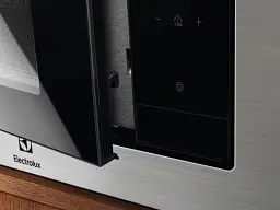 Микроволновка с грилем Electrolux EMS4253TBX - миниатюра 2