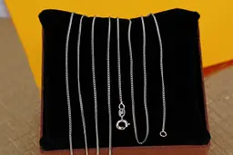 Ланцюг Xuping Jewelry панцирний 45 см 1 мм сріблястий