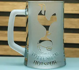Пивний келих 660 мл ФК Тоттенгем Готспур Tottenham Hotspur  з гравіюванням подарунок для фаната   футбольний кухоль
