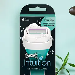Бритва Wilkinson Sword Intuition Sensitive Care, 1 шт. - мініатюра 2