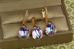 Набір Xuping Jewelry Велика крапля із фіолетовим каменем Сваровські золотистий