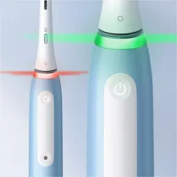 Електрична зубна щітка Oral-B iO Series 3 Ice Blue [122545] - мініатюра 4