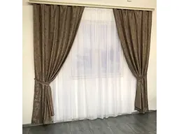 Мармурові жакардові штори кавового кольору 2шт. 150х270 з білим шифоновим тюлем 400х270, на тасьмі ALBO pbe0052667 - мініатюра 5