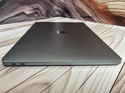 Ноутбук Apple MacBook Air 13" 2017 i5-7360U/8/256 (FVFW55T0HV29) Б/в - мініатюра 5