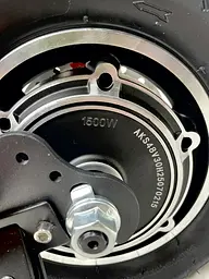 Електросамокат KugooKirin M4 PRO (1500W, 48V, 21Ah) вольтметр  - мініатюра 8
