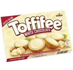 Цукерки Toffifee White Chocolate Limited Edition ірис з лісовим горіхом 125г