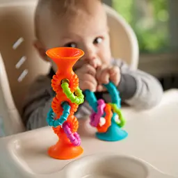 Прорізувач-брязкальце на присосках Fat Brain Toys pipSquigz Loops помаранчевий (F165ML) - мініатюра 5