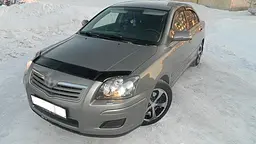Дефлектор капоту мухобійка Toyota Avensis 2003-2008