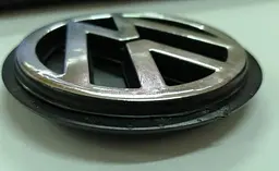 Емблема для Volkswagen 80 мм / пластикова / опукла / скотч