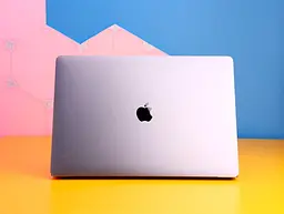 Ноутбук Apple MacBook Pro 16` Space Gray 2019 (MVVJ2) Б/в [173608] - мініатюра 5