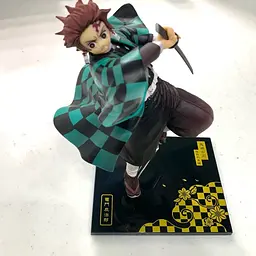 Фігурка Bandai Танджиро Комада Клинок розсікаючий демонів Tanjiro Demon Slayer 18,0 см DS TK 143 - мініатюра 7