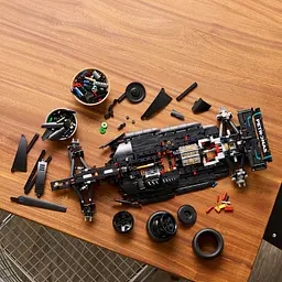 Конструктор LEGO Technic Mercedes-AMG F1 W14 E Performance 1642 деталі (42171) - мініатюра 4