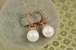 Сережки Xuping Jewelry підвіски зі зйомною перлиною 2,6 см золотисті