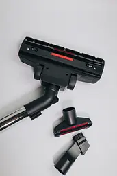 Пилосос Grunhelm GVCM243CR ECO Power циклон червоний (134282) - мініатюра 4