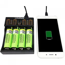 Зарядний пристрій LiitoKala Lii-402 на 4 акумулятори AA, AAA, Li-Ion, LiFePO4 з Power Bank - мініатюра 8