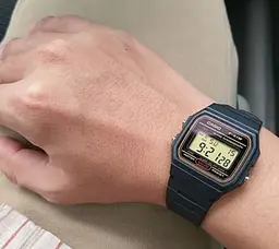 Годинник Casio F-91WG-9 - мініатюра 2