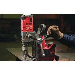 Дриль на магнітній станині безщітковий акумуляторний MILWAUKEE, M18 FMDP-0C (каркас, кейс) - мініатюра 3