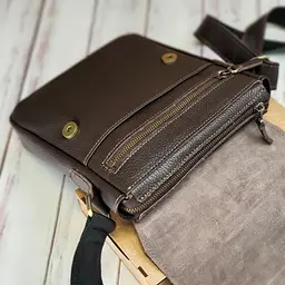 Чоловіча шкіряна сумка через плече GS 23*20*5 см коричнева флотар (ЛА 001 кор Ф) 200 мм - мініатюра 5