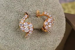 Сережки Xuping Jewelry Рівновага 1,7 см золотисті - мініатюра 3