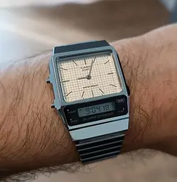 Годинник Casio AQ-800E-7AEF - мініатюра 2