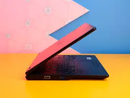 Ноутбук Fujitsu Lifebook E449 Б/В - мініатюра 3
