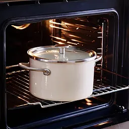 Каструля з кришкою KitchenAid Steel Core CC003269-001 24 см 6 л кремова - мініатюра 4