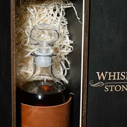 Подарунковий набір віскі Whiskey Stones №11 графин Larus у дерев'яному пеналі - мініатюра 5
