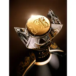 Коньяк Martell L'Or de Jean Martell 40% 0.7 л (1) в престижній упаковці - мініатюра 7